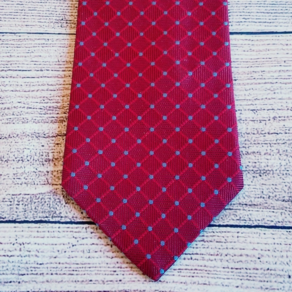 Brooks Brothers Red and French Blue Silk Tie